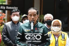 Jokowi Peringatkan Bongkar...