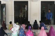 Gempa Banten, Anak-anak...