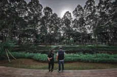 Anies Ubah Konsep Taman...