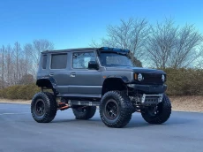 Suzuki Jimny 5 Pintu,...