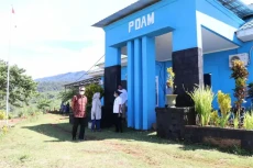 Bupati Luwu Timur Harap...