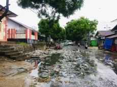 Penampakan Pasar Langgur...
