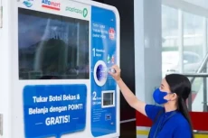 Danone-AQUA dan Alfamart...