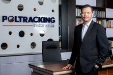 Lembaga Survei Poltracking...