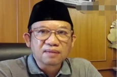 Dipelototi 24 Jam Achmad...