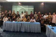 Ormas Islam dan Keagamaan...
