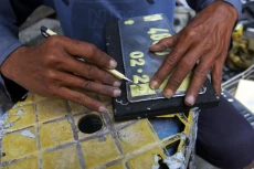 Cek Pemilik Plat Nomor...