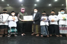 Peringati Hari Gizi...