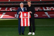 Resmi Bergabung, Daniel...