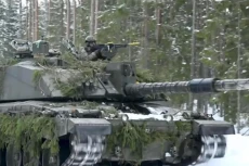 NATO dan Rusia Adakan...