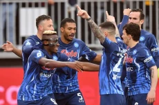 Napoli vs Inter Milan:...