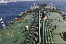Kapal Kargo Pembawa...