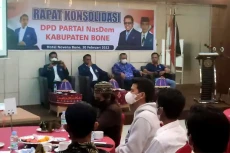 Nasdem Target 8 Kursi...