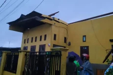 Cuaca Ekstrem, Puluhan...