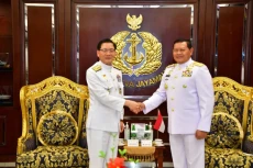 KSAL Terima Angkatan...