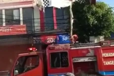 5 Ruko Terbakar di Tangsel,...
