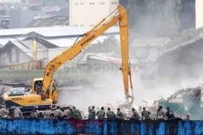4 Kasus Penggusuran...