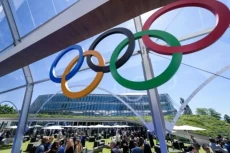 IOC Larang Atlet Rusia...