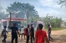 Mencekam! Warga 5 Keturunan...