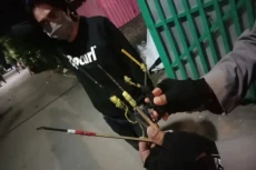 Diserang OTK, Warga...