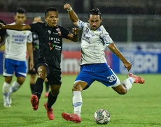 Hasil Persib vs Madura...