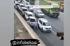 Lima Mobil Terlibat...