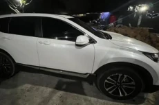 Bawa Kabur Mobil Pelanggan,...