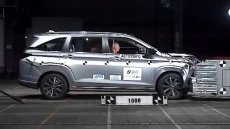 Uji Tabrak Toyota All...