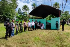 Perkelahian Kelompok...