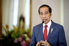 Jokowi Ancam Reshuffle...