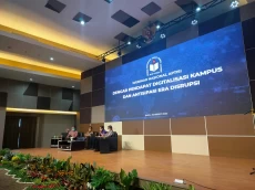 Percepat Digitalisasi...