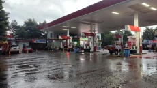 Pertalite Kosong Berjamaah,...