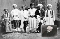 Muslihat Snouck Hurgronje...