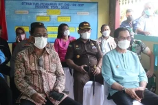 Pemerintah Pusat Pantau...