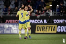 Hasil Cagliari vs Juventus:...