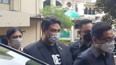 Ivan Gunawan Tiba di...