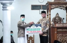 Tarawih Keliling, Adnan-Kio...