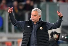 Jelang Napoli vs Roma:...