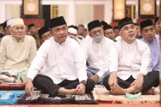 Bupati Bantaeng Ajak...