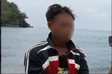 Pesta Miras Berdarah,...