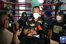 2 Partai Tinju Internasional...