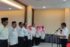 Kepala Dinas Pendidikan...