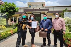 Tertipu Rp2,1 Miliar,...