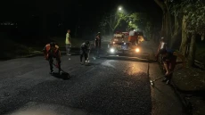 Perbaikan Jalan Berlubang...