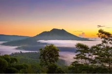 Mau Traveling tapi Waktu...
