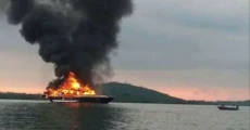 Kapal Bantuan Pemkab...