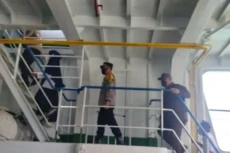 Arus Mudik di Pelabuhan...
