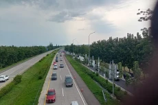 Rayakan Idul Fitri,...