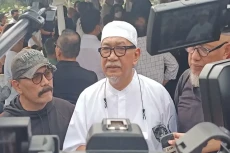 Mieke Wijaya Meninggal,...
