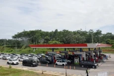 Cegah Antrean Panjang,...